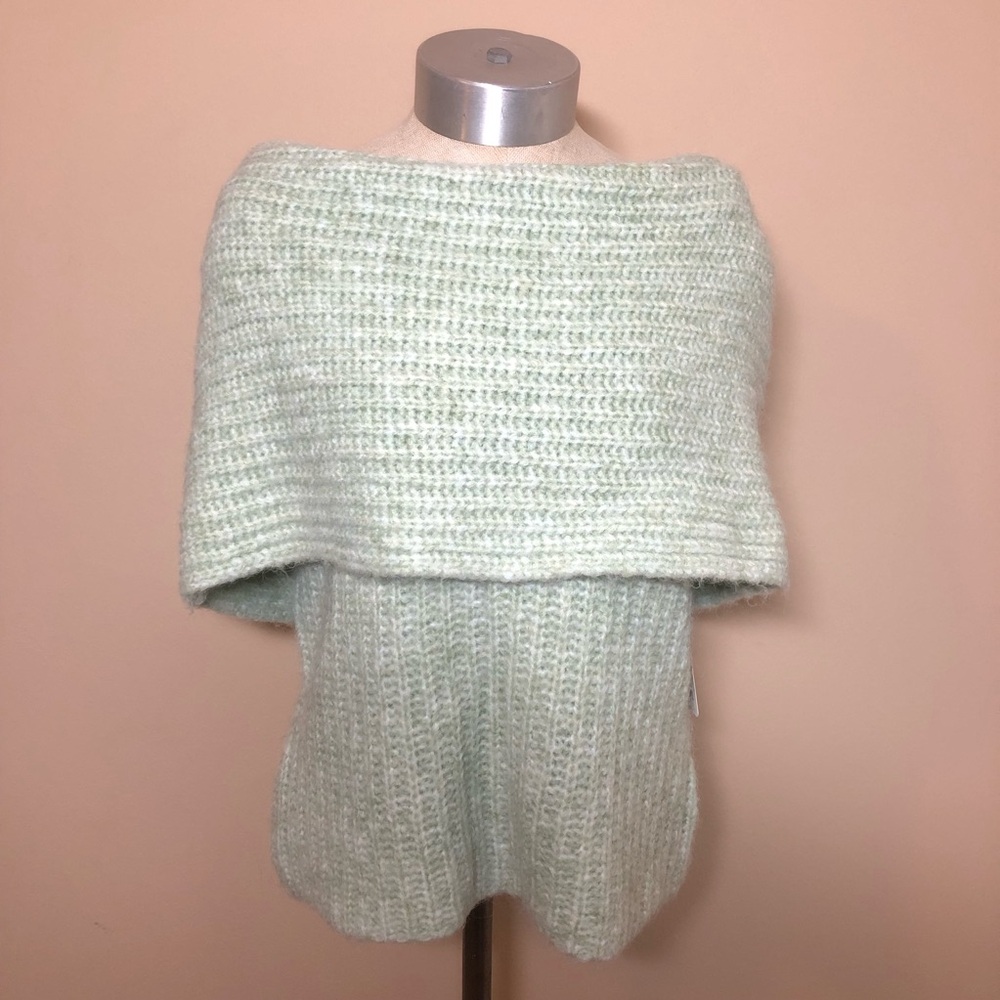 Free people one Jada off shoulder knit sweater